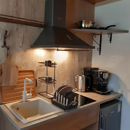 Apartement Lägenhet Kipi